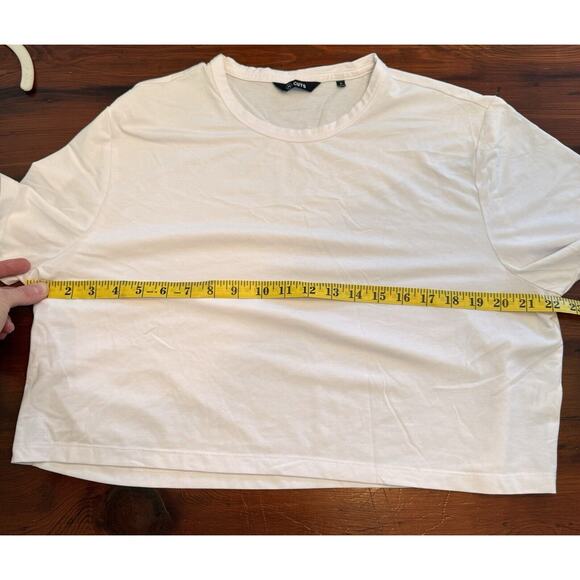 Cuts Brand Almost Friday Tee Cropped in White Revolve Size XL Jersey Tee NWOT - Picture 9 of 12